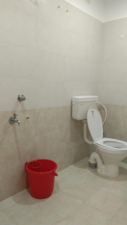 Dubby Indian Hotel Inn ! Puri Bagian luar foto