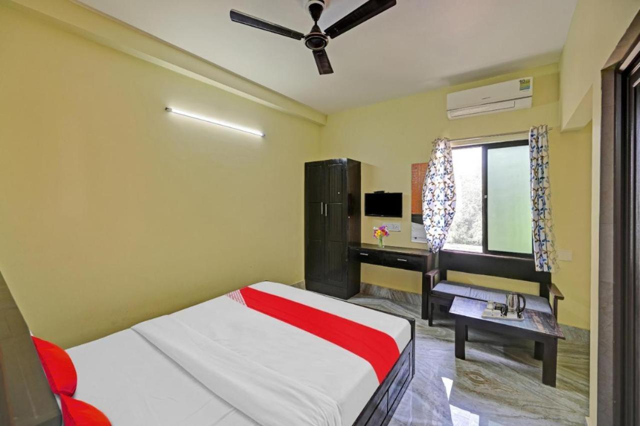 Dubby Indian Hotel Inn ! Puri Bagian luar foto