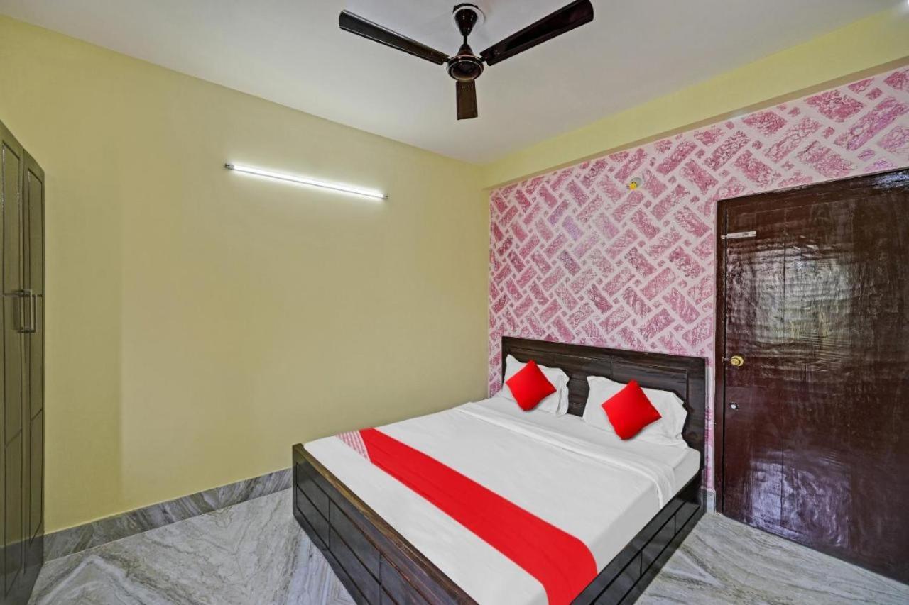 Dubby Indian Hotel Inn ! Puri Bagian luar foto